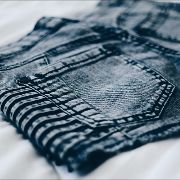 bebe Super Star Stud Cutoff - Picture 6 of 8